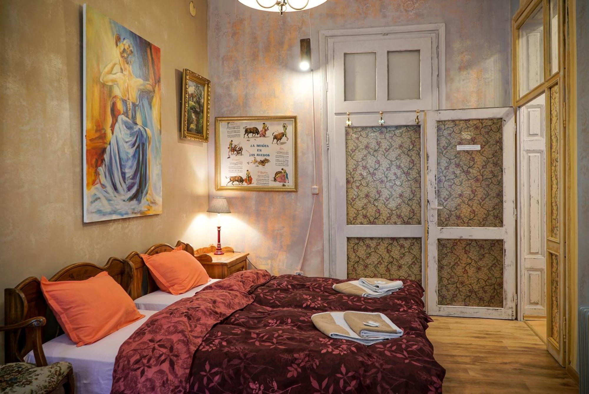 Rooster Hostel Veliko Tarnovo Kültér fotó