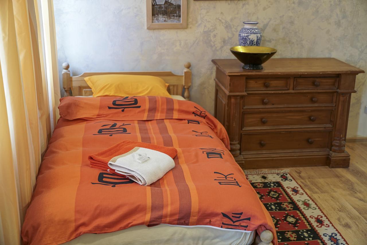 Rooster Hostel Veliko Tarnovo Kültér fotó